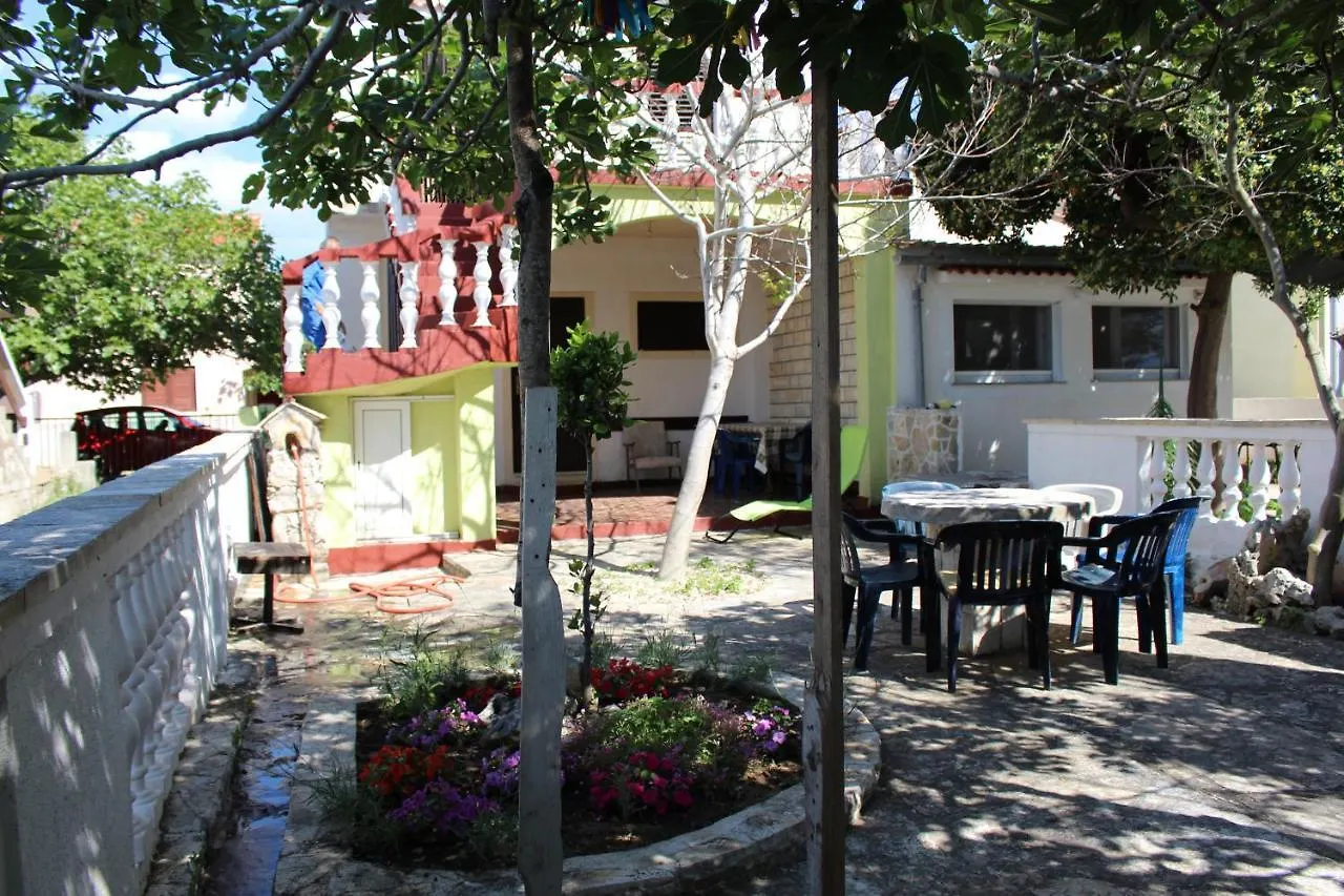 הוילה House By The Sea ורסי 0*,  קרואטיה