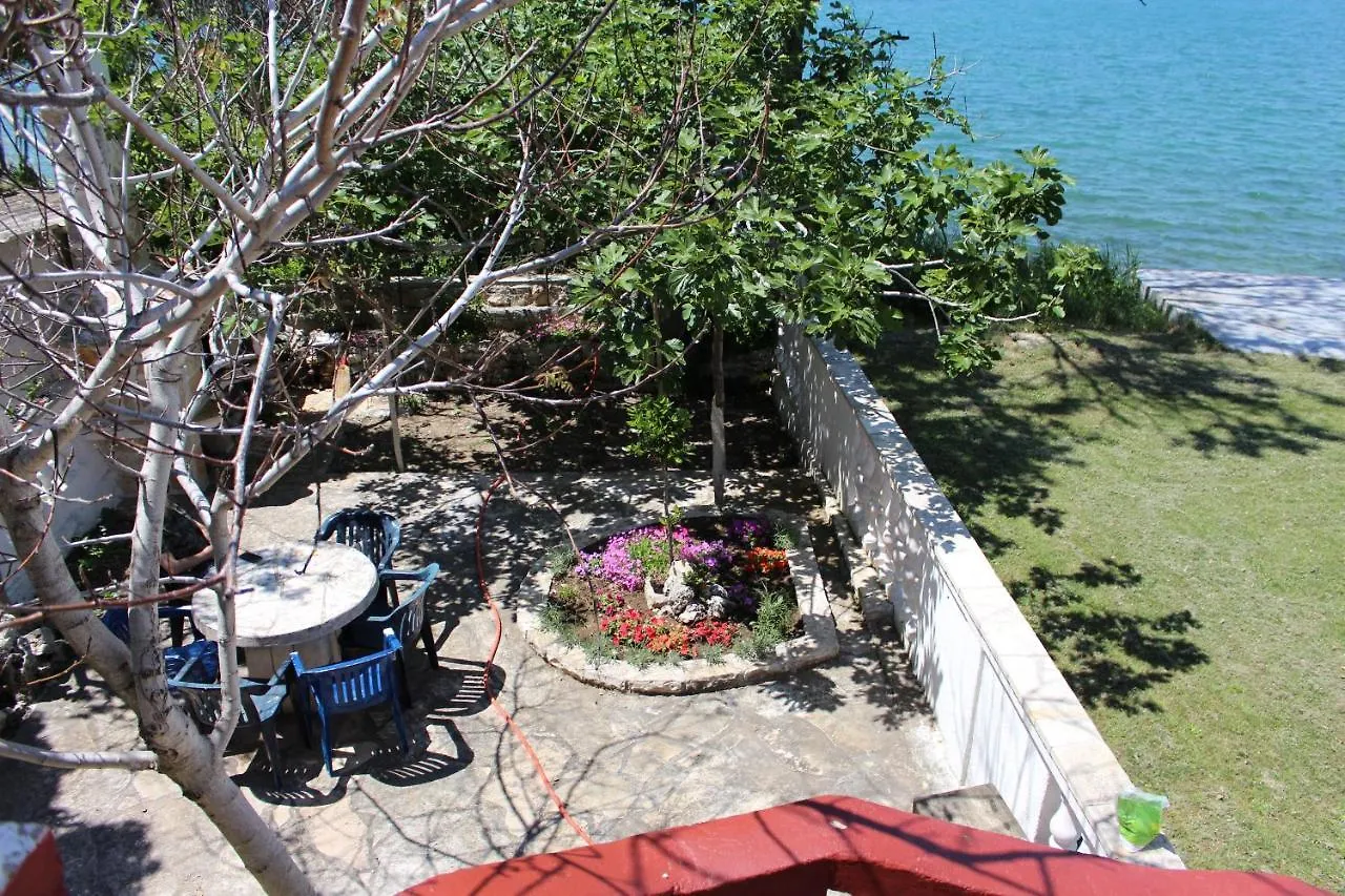 House By The Sea Vrsi Villa